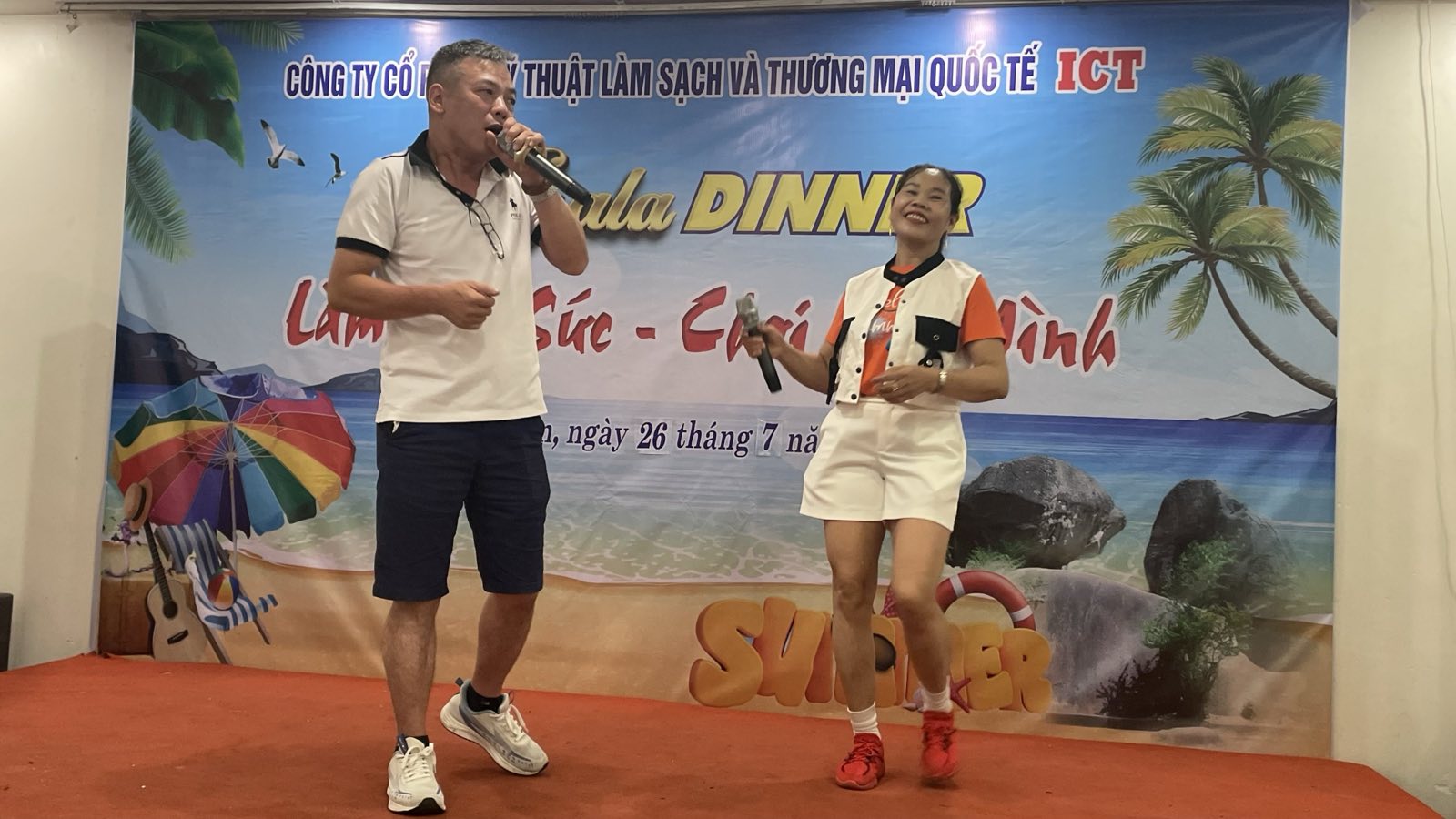 hoạt động tham quan nghỉ mát ICT 1