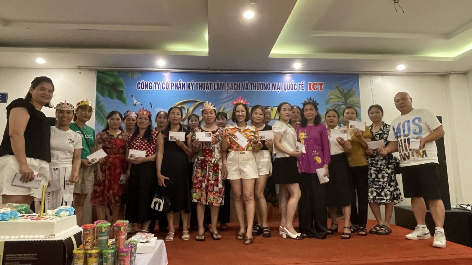 hoạt động tham quan nghỉ mát ICT 